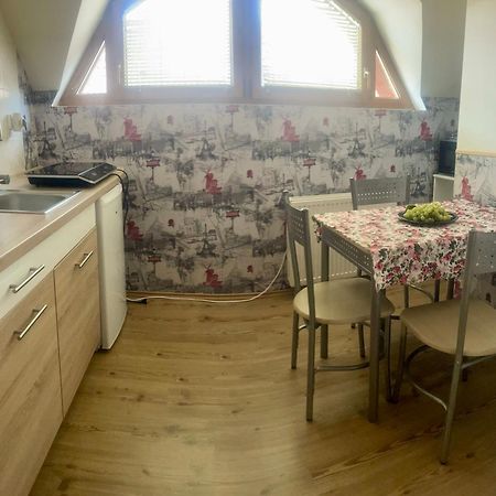 Aranylo Apartmanhaz Hajdúszoboszló Zewnętrze zdjęcie