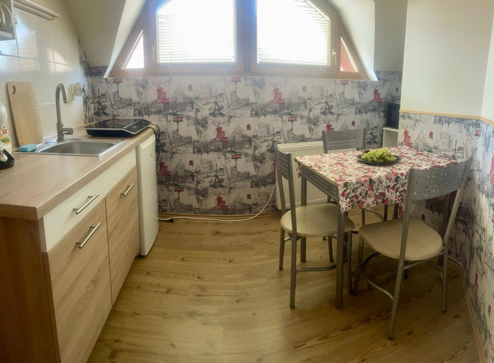 Aranylo Apartmanhaz Hajdúszoboszló Zewnętrze zdjęcie