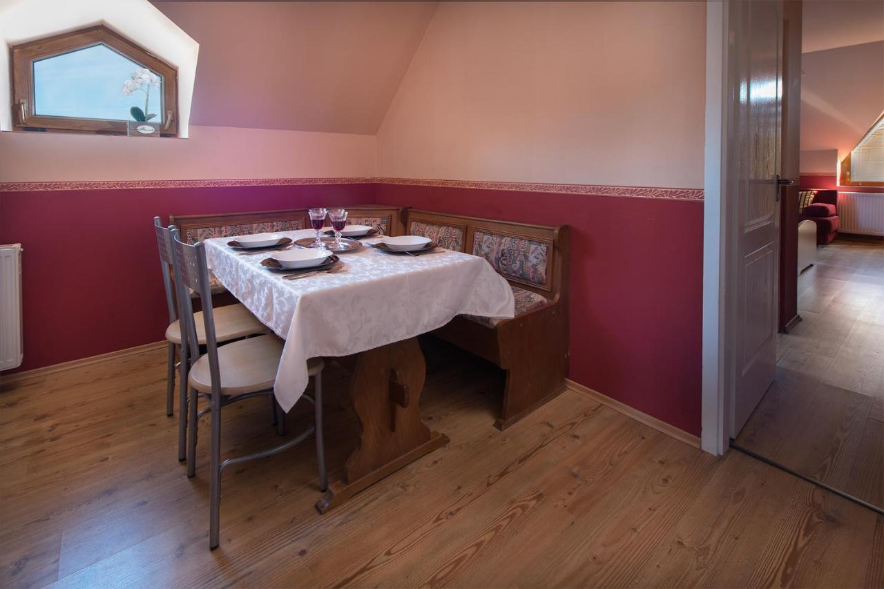 Aranylo Apartmanhaz Hajdúszoboszló Zewnętrze zdjęcie